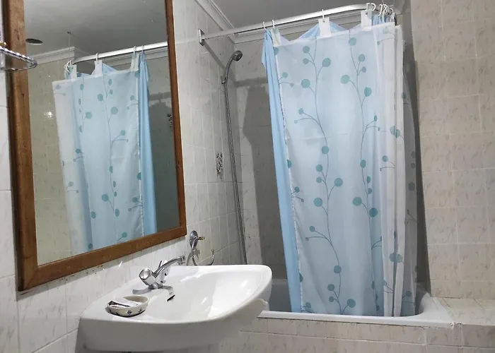 게스트하우스 Tanishostalrestaurante *